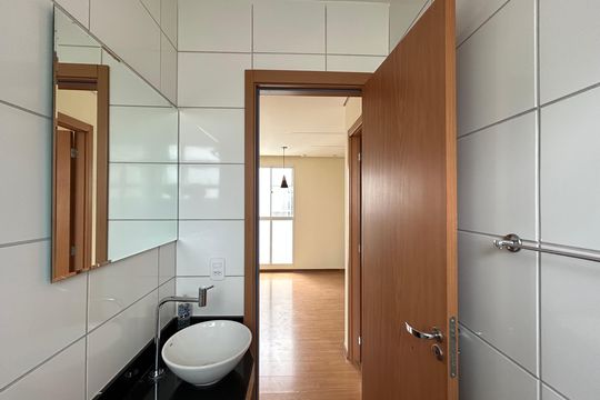 Apartamento à venda com 2 quartos, 45m² em Chácara Cotia, Contagem