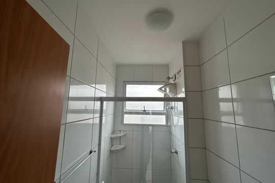 Apartamento à venda com 2 quartos, 45m² em Chácara Cotia, Contagem