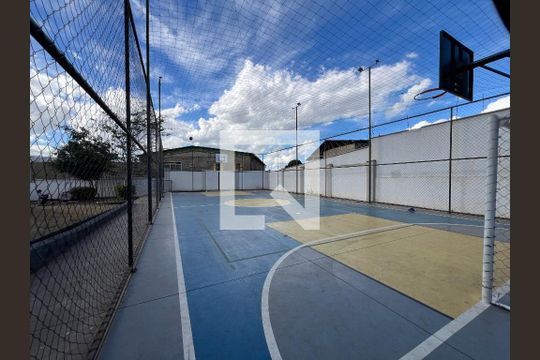Apartamento à venda com 2 quartos, 45m² em Chácara Cotia, Contagem