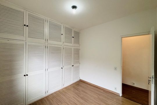 Quarto de apartamento para alugar com 3 quartos, 100m² em Ipanema, Rio de Janeiro