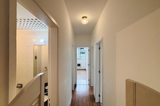 Corredor de apartamento para alugar com 3 quartos, 100m² em Ipanema, Rio de Janeiro