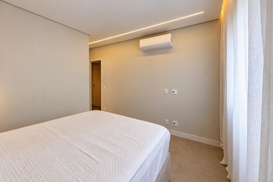 Suíte de apartamento à venda com 3 quartos, 88m² em Alphaville, Barueri