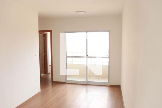 Apartamento à venda com 2 quartos, 49m² em Jardim Novo Mundo, Goiânia