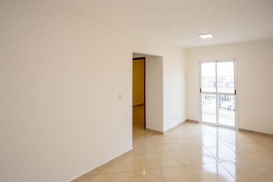 Sala de apartamento à venda com 2 quartos, 57m² em Campanário, Diadema