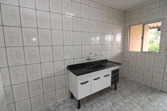 Cozinha de casa para alugar com 1 quarto, 70m² em Vila Londrina, São Paulo