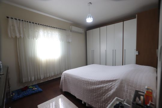 Quarto 1 de casa à venda com 5 quartos, 148m² em Parque Santa Madalena, São Paulo