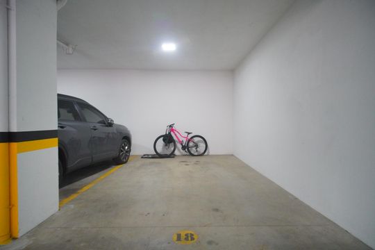 garagem 1 de apartamento para alugar com 3 quartos, 117m² em Rincão, Novo Hamburgo