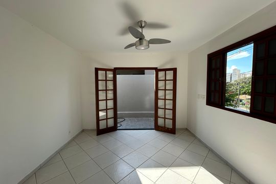 Casa de Condomínio para alugar com 4 quartos, 235m² em Paquetá, Belo Horizonte