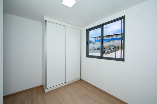 QUARTO1 de apartamento para alugar com 2 quartos, 49m² em Estoril, Belo Horizonte