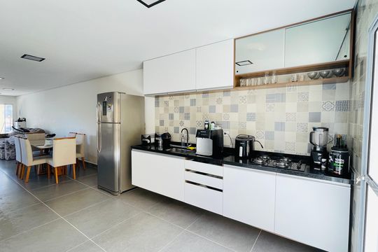 Cozinha de casa para alugar com 3 quartos, 150m² em Jardim Santa Paula, Cotia