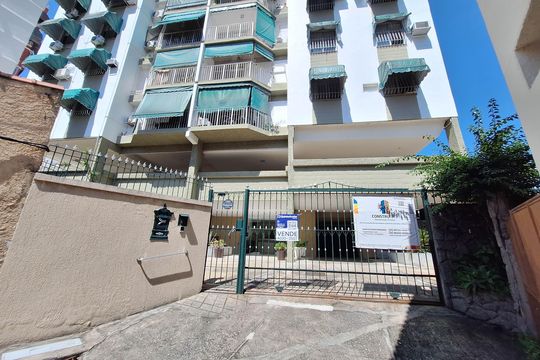 Fachada de apartamento à venda com 3 quartos, 74m² em Santa Rosa, Niterói