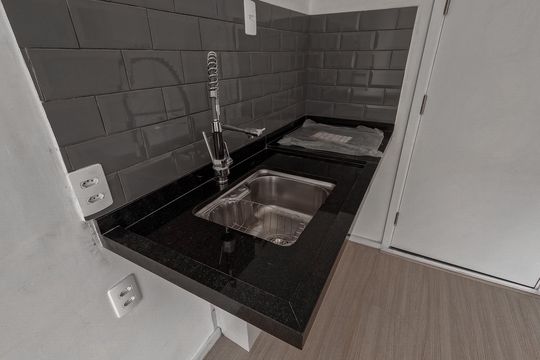 Cozinha de apartamento para alugar com 1 quarto, 16m² em Vila Arcadia, São Paulo