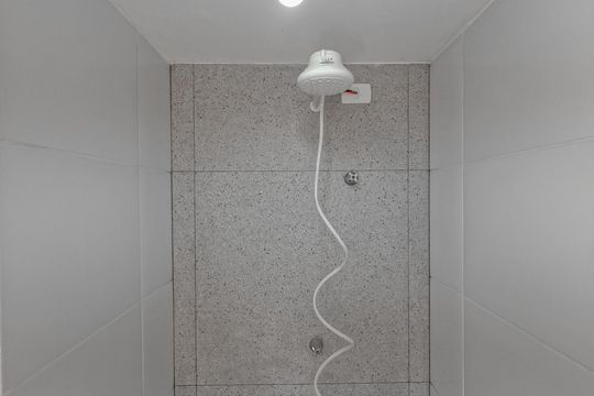 Banheiro de apartamento para alugar com 1 quarto, 16m² em Vila Arcadia, São Paulo