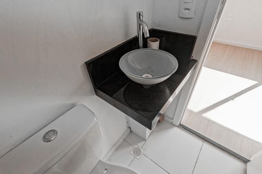 Banheiro de apartamento para alugar com 1 quarto, 16m² em Vila Arcadia, São Paulo
