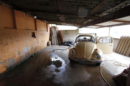 Garagem de casa à venda com 2 quartos, 236m² em Rosário, Nova Lima