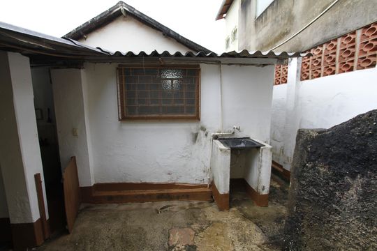 Área externa de casa à venda com 4 quartos, 236m² em Rosário, Nova Lima