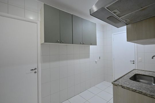 Cozinha de apartamento para alugar com 3 quartos, 86m² em Jardim Lar Sao Paulo, São Paulo