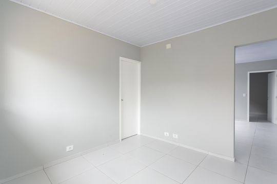 Casa para alugar com 2 quartos, 70m² em Vila Santa Teresinha, São Paulo