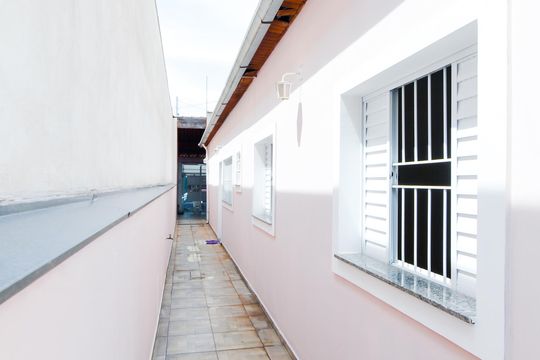 Quintal de casa para alugar com 2 quartos, 140m² em Jardim Adriana, Guarulhos