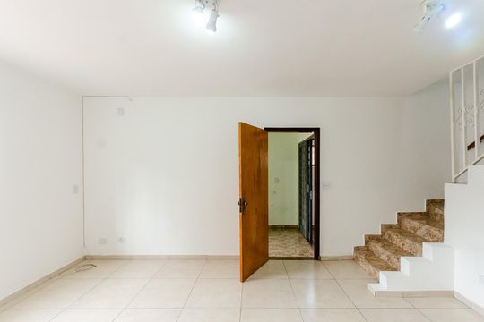 Sala de casa para alugar com 2 quartos, 150m² em Vila Pirituba, São Paulo