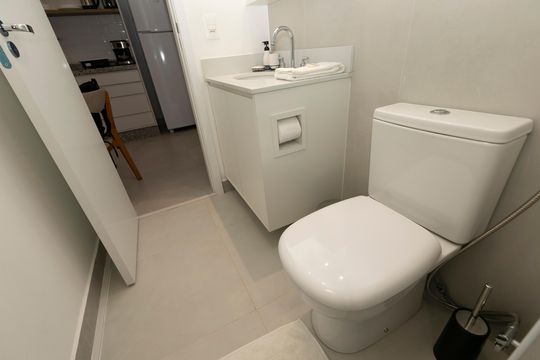 BANHEIRO de apartamento à venda com 1 quarto, 36m² em Botafogo, Campinas