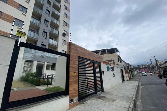 Fachada de apartamento para alugar com 1 quarto, 37m² em Todos Os Santos, Rio de Janeiro