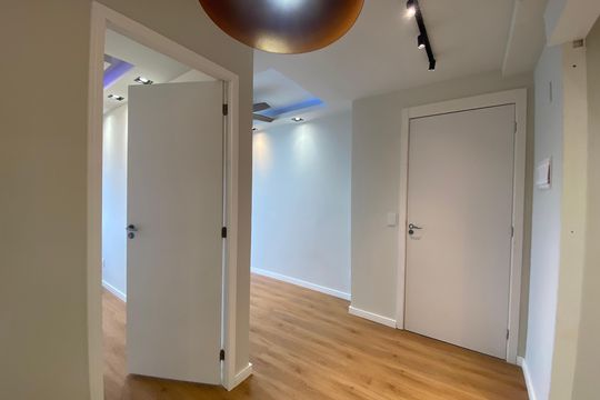 Corredor de apartamento para alugar com 1 quarto, 37m² em Todos Os Santos, Rio de Janeiro