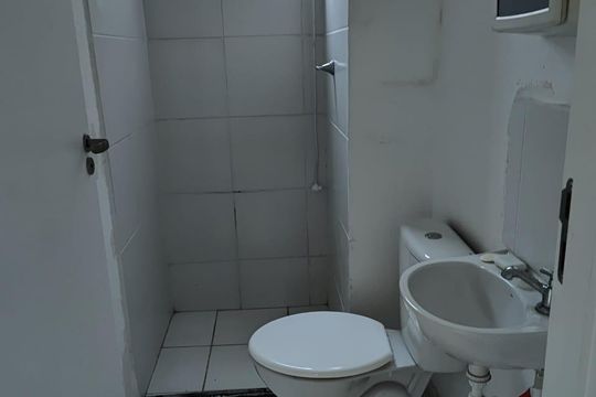 Banheiro de apartamento para alugar com 2 quartos, 39m² em Jardim Boa Vista (Zona Oeste), Osasco