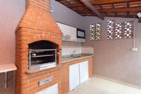 Área gourmet de casa para alugar com 3 quartos, 230m² em Jardim Alto Pedroso, São Paulo
