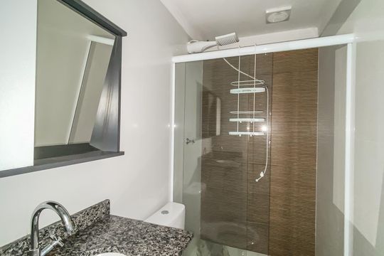 Banheiro de apartamento para alugar com 2 quartos, 37m² em Penha de França, São Paulo