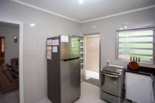 Cozinha Casa 1 de casa à venda com 4 quartos, 210m² em Centro, Diadema