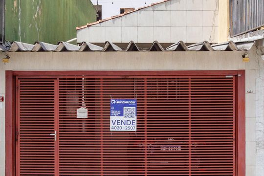 Fachada de casa à venda com 4 quartos, 210m² em Centro, Diadema