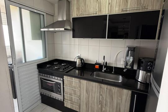 Cozinha de apartamento à venda com 2 quartos, 50m² em Jardim Maria Estela, São Paulo