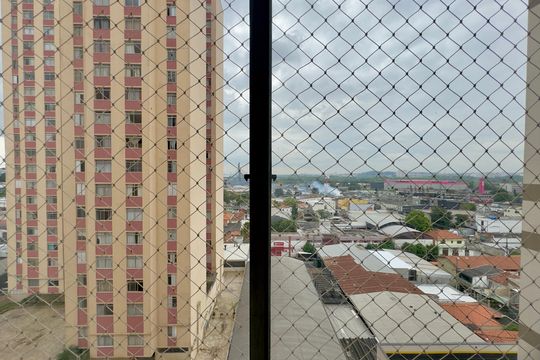 Vista da sala de apartamento para alugar com 2 quartos, 70m² em Vila das Palmeiras, Guarulhos