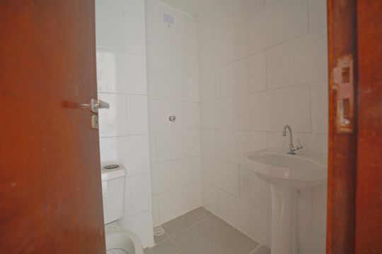 Banheiro de apartamento à venda com 2 quartos, 38m² em Vila Santa Teresa, São Paulo