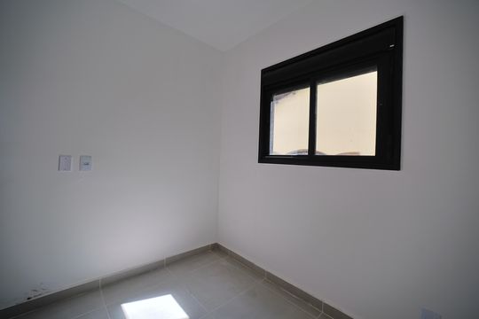 Quarto 1 de apartamento à venda com 2 quartos, 38m² em Vila Santa Teresa, São Paulo