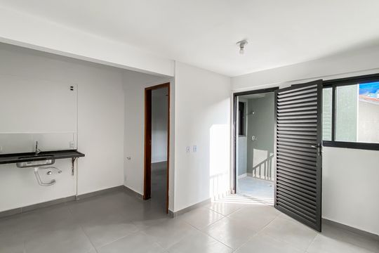 Apartamento à venda com 2 quartos, 38m² em Vila Santa Teresa, São Paulo