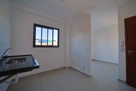 Cozinha de apartamento à venda com 2 quartos, 56m² em Vila Santa Teresa, São Paulo