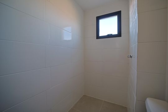 Banheiro de apartamento à venda com 2 quartos, 56m² em Vila Santa Teresa, São Paulo