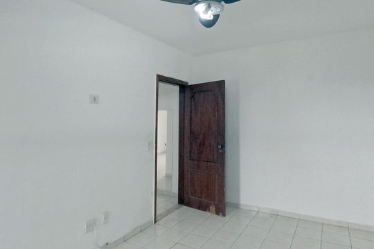 Quarto 1 de apartamento para alugar com 1 quarto, 70m² em Encruzilhada, Santos