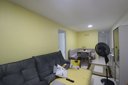 Sala de apartamento à venda com 3 quartos, 77m² em Anil, Rio de Janeiro