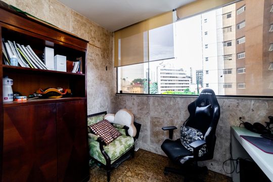 Varanda da Sala de apartamento à venda com 4 quartos, 170m² em Lourdes, Belo Horizonte