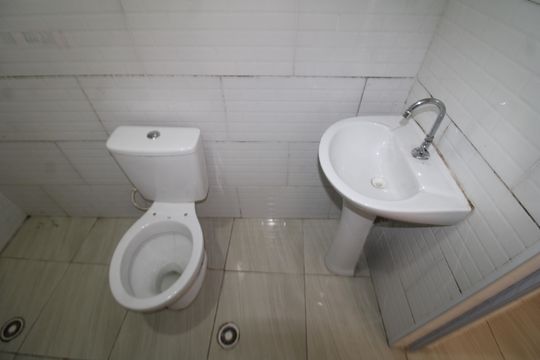 Banheiro de apartamento para alugar com 1 quarto, 28m² em Imirim, São Paulo