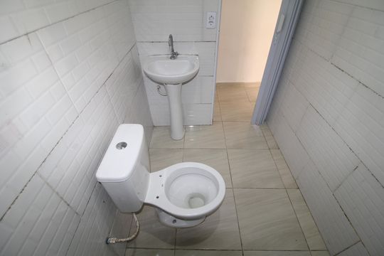 Banheiro de apartamento para alugar com 1 quarto, 28m² em Imirim, São Paulo