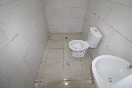 Banheiro de apartamento para alugar com 1 quarto, 28m² em Imirim, São Paulo