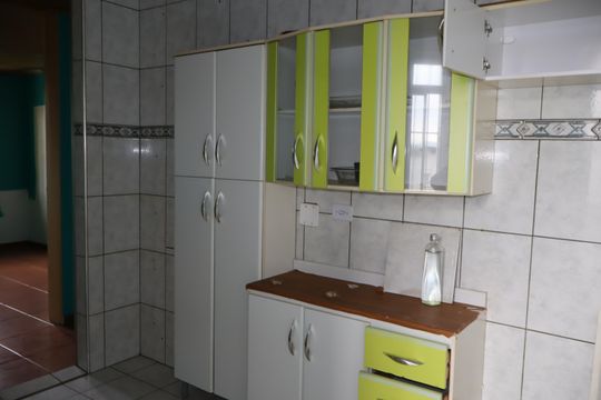Cozinha de apartamento para alugar com 2 quartos, 5m² em Cidade Satelite Santa Barbara, São Paulo