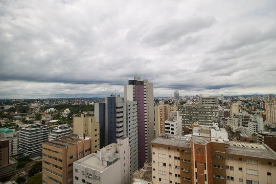 Vista de apartamento para alugar com 1 quarto, 46m² em Bigorrilho, Curitiba