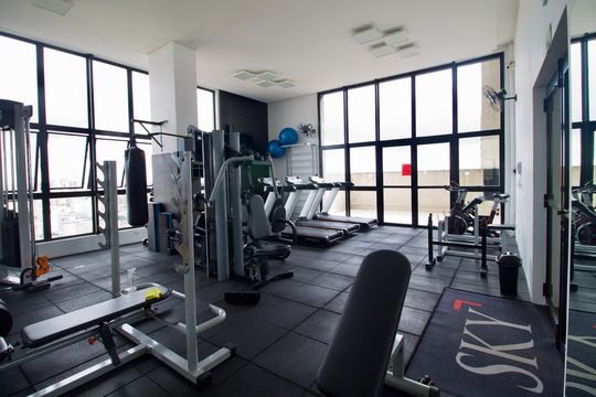 Área comum - Academia de apartamento para alugar com 1 quarto, 46m² em Bigorrilho, Curitiba