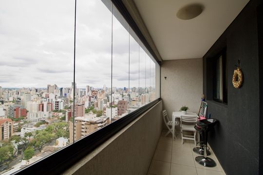 Sacada de apartamento para alugar com 1 quarto, 46m² em Bigorrilho, Curitiba