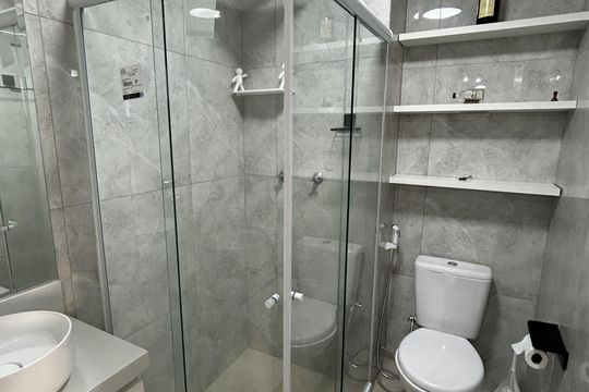 Banheiro de apartamento para alugar com 2 quartos, 38m² em Cachambi, Rio de Janeiro